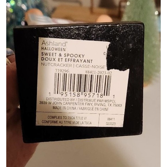 Halloween Christmas pastel black pumpkin nutcracker new with ghost BOO sign smal - Picture 7 of 11